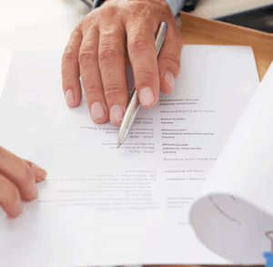 Revisión y Redacción de Contratos